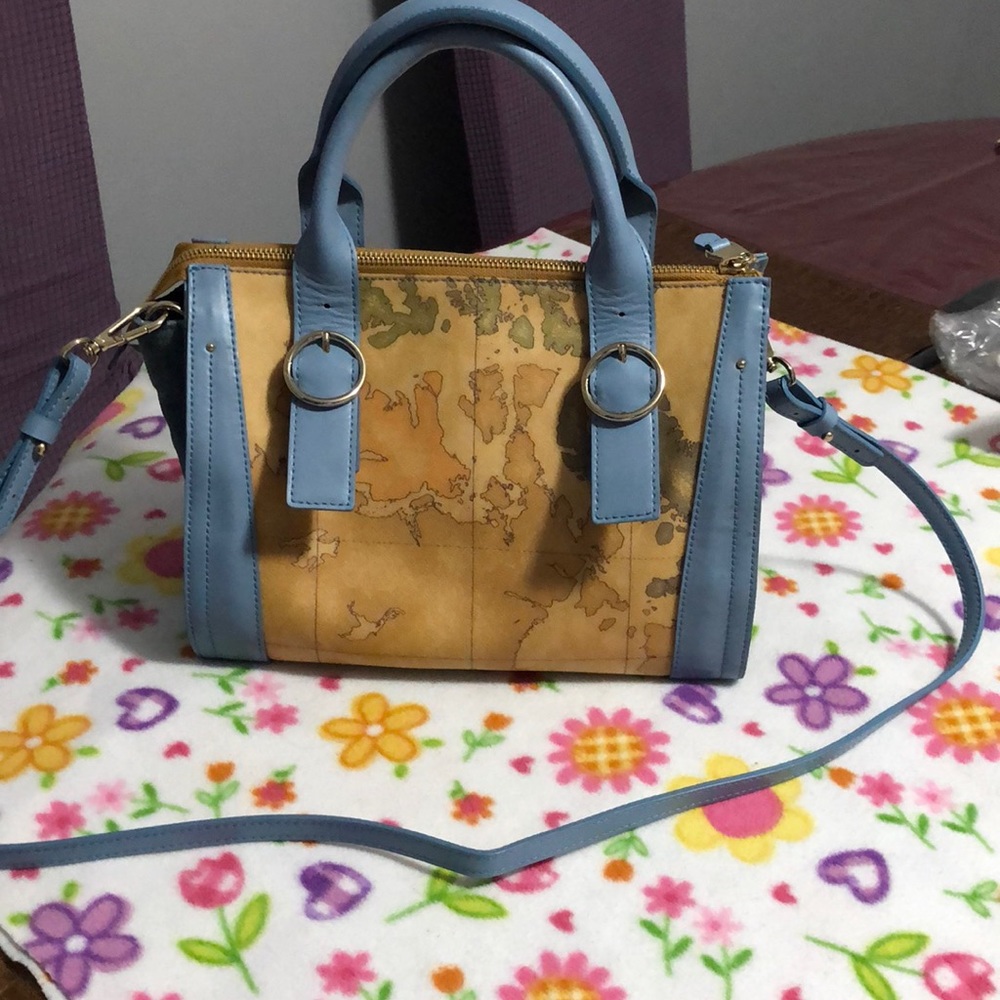 Authentic Alviero Martini 1 Classe 2 way bag